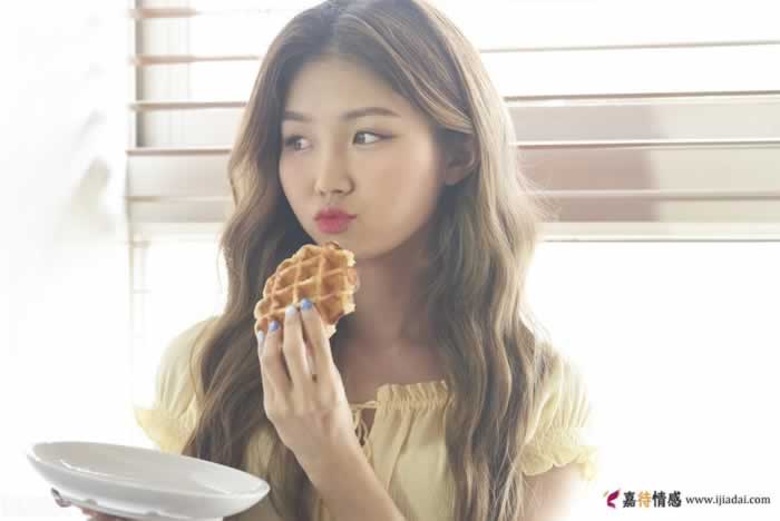 当男人有这3种“反常”行为时，女人就要小心提防了(图1)