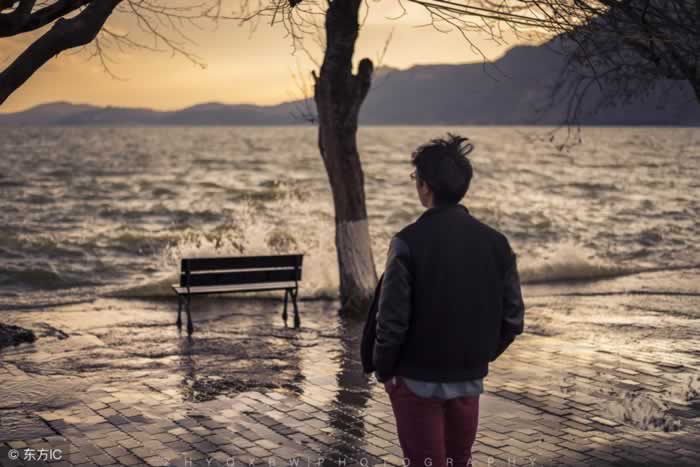 想要打破男人的绝情，就得从这点做起，他才有可能找你(图2)