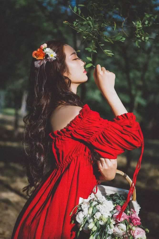 学会消除对方的防御心理，让男人对你不再故意绝情，忍不住挽回你(图4)