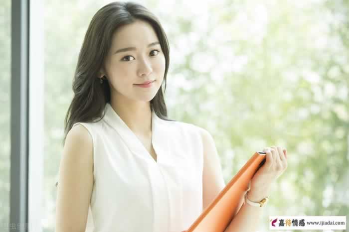 让女人爱你一辈子的技巧：半冷半热(图1)