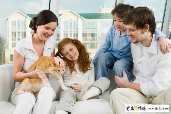 打一辈子光棍，都不能娶的2种女人(图2)