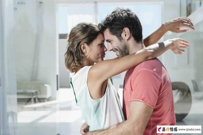 容易把天聊死的3种尴尬，夫妻相处要避讳(图2)