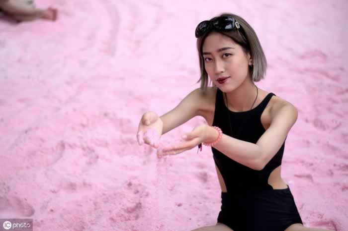 和男友即将异地，不想分开，要如何做才能把握住这段感情？(图1)