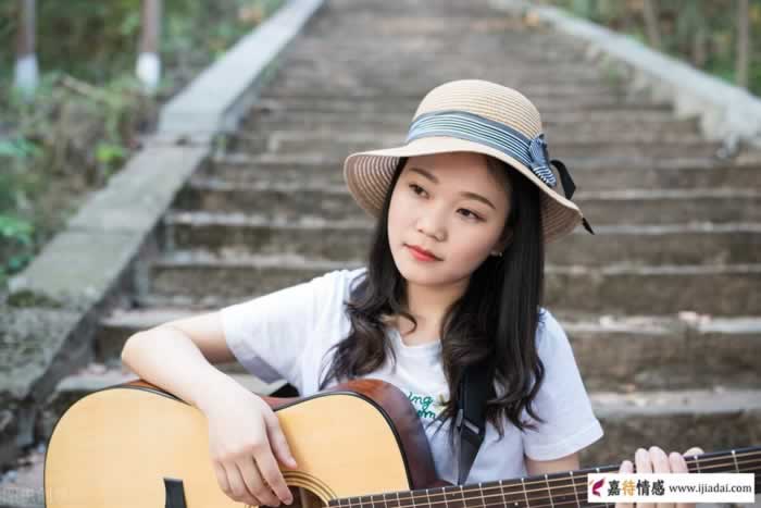 女人第一眼比较看重男人的3个地方(图1)