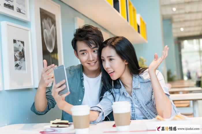 男人对你的爱当真了，才会有这3个明显变化(图1)