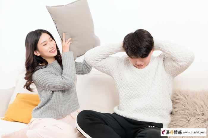 女人对你不感兴趣，这3个表现非常明显(图4)