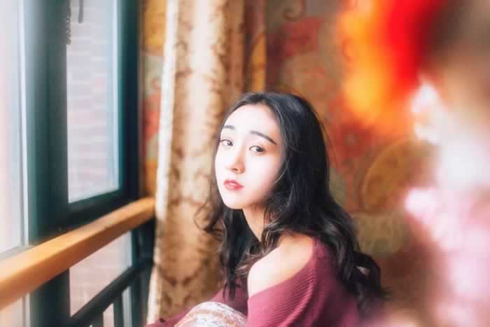 你流的眼泪男人不会心痛，学会这样吊他的胃口，他才会想起挽回你(图2)