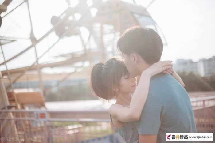 人到中年，男人是否有福气，从穿着上就能看出来(图3)