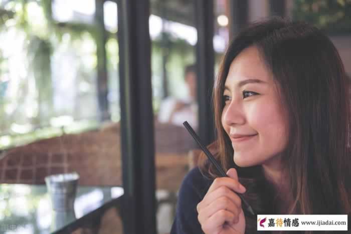 给女人的忠告：不要在朋友圈里“假精致”(图2)