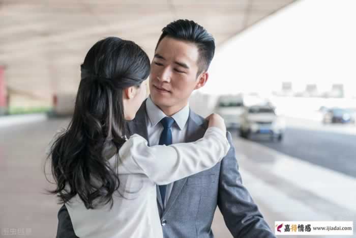 和初恋男友暧昧不清，险些离了婚(图6)