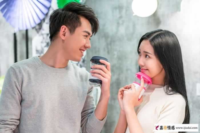 和初恋男友暧昧不清，险些离了婚(图8)