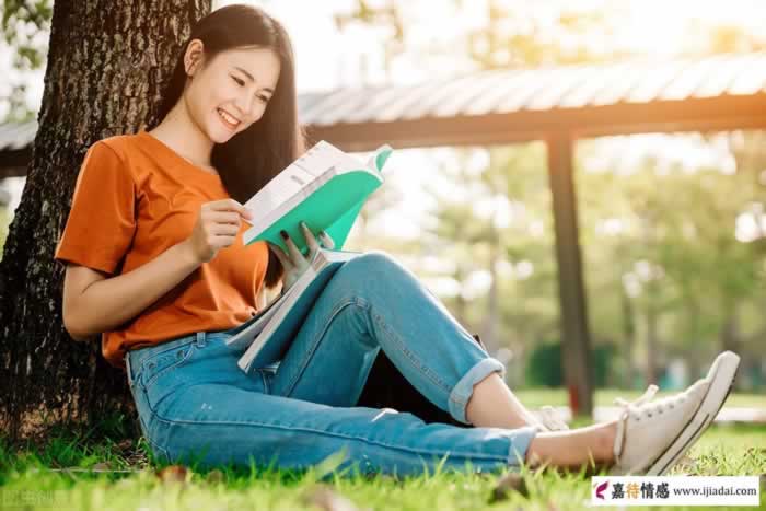 真正爱你的男人，才会主动跟你聊这3个“正经”问题(图2)