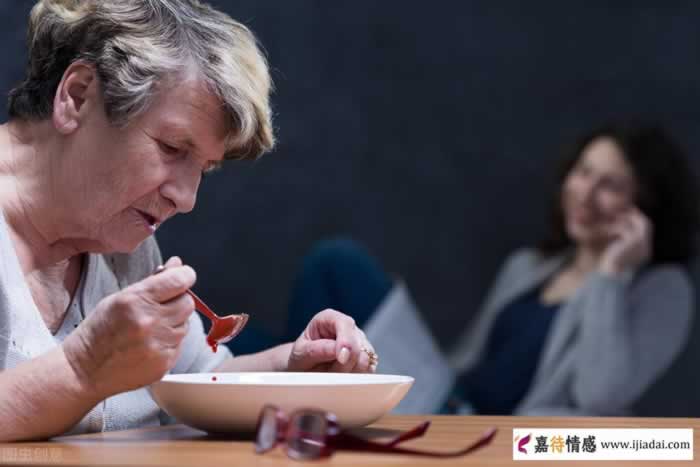 女人过了60岁还需要找个老伴吗？值得深思(图6)