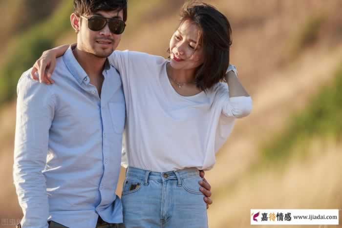 嘴会撒谎身体却很诚实，男人若爱你，这3点暴露无遗(图2)