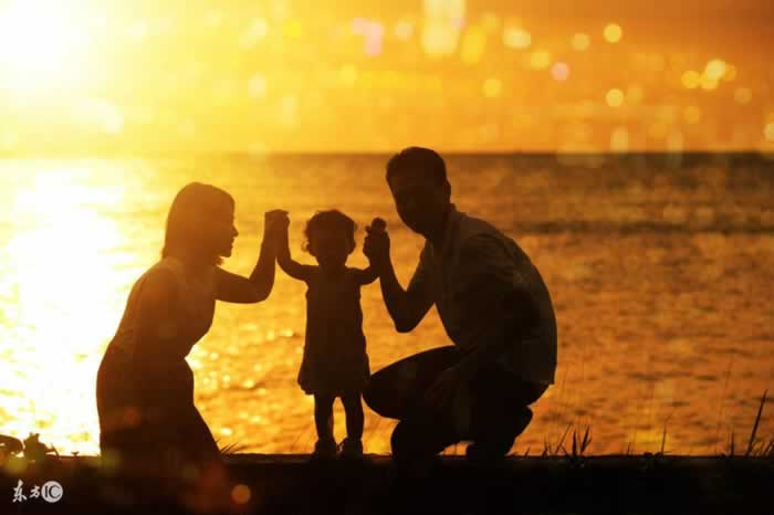 挽回感情:男人爱回家的秘籍竟跟美貌无关!(图1) 挽回感情:男人爱回家的秘籍竟跟美貌无关!(图1)