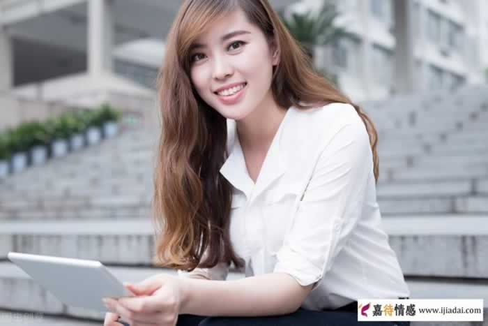 女人叫你“哥”，多半是在告诉你这2个意思(图1)