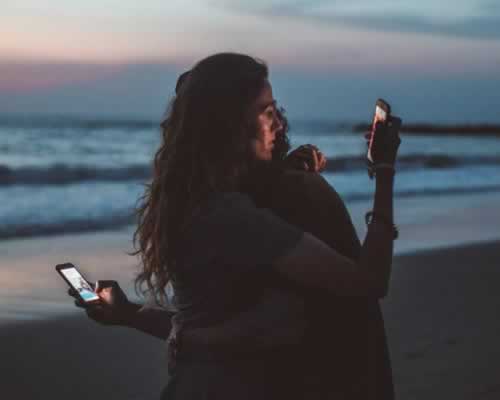 《Maturitas》杂志：进入更年期的女人更容易抑郁？ - 恋来情感网