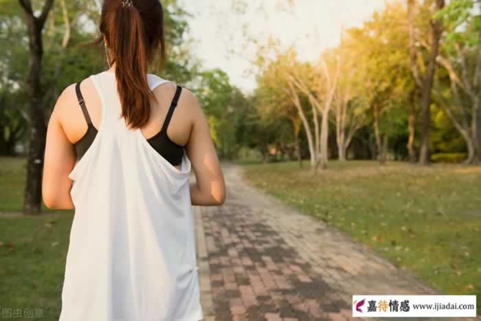 女人只有对你动情了，才会说这三件事(图3)