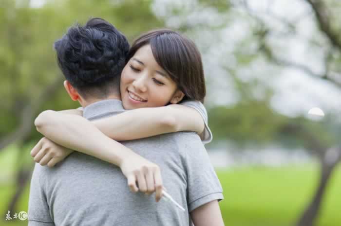 挽回他，看的不是变伟大和变渺小，是靠你自私(图2)