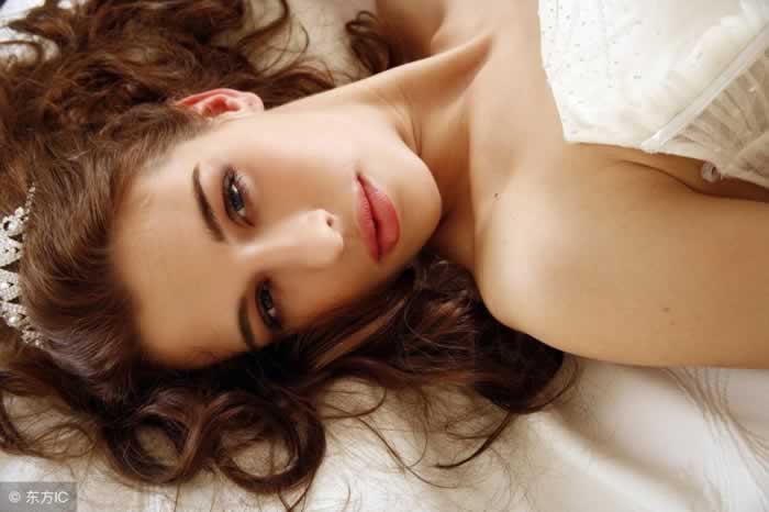 不幸福的女人，往往都有三种表现，怪不得男人(图4)