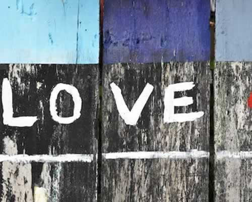 原谅对方出轨是种怎样的体验？选择原谅的人现在都怎么样了？(图1)