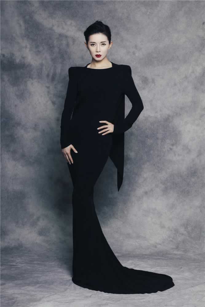 挽回的你总是很卑微，学会这样修炼强大气场，占据情感高位！(图1)