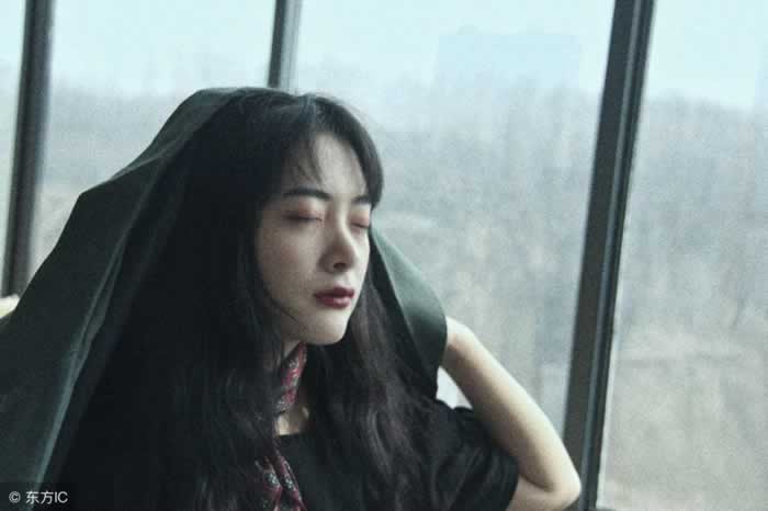 常做这三件事的女人，根本不爱你，男人别傻了(图3)