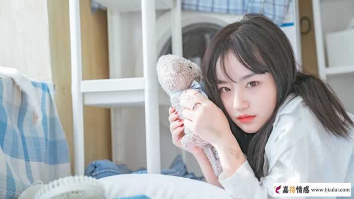 让男人捧在手心里的女人，有3张“王牌”(图2)