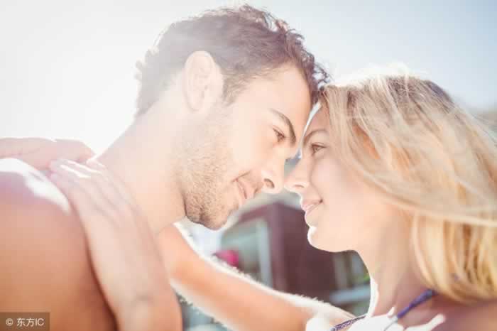 男人再爱一个女人,这三件事,打死都不会做(图2) 男人再爱一个女人,这三件事,打死都不会做(图2)