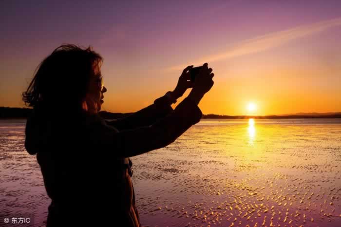 男人再爱一个女人,这三件事,打死都不会做(图3) 男人再爱一个女人,这三件事,打死都不会做(图3)