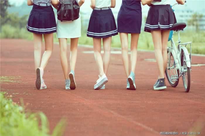 闺蜜爱上你的男友,你会让给她吗?(图2) 闺蜜爱上你的男友,你会让给她吗?(图2)