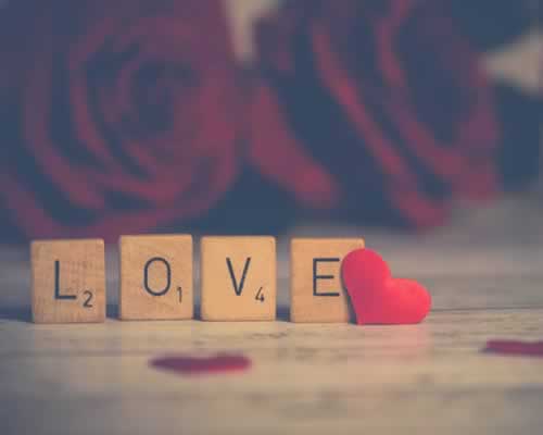 最疼老婆的男人，都藏在这3种行为里 - 恋来情感网