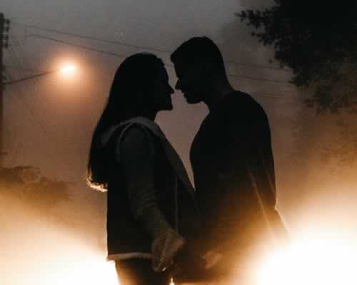 揭露女人3个“阴暗面”，越陷越深越狠心 - 恋来情感网