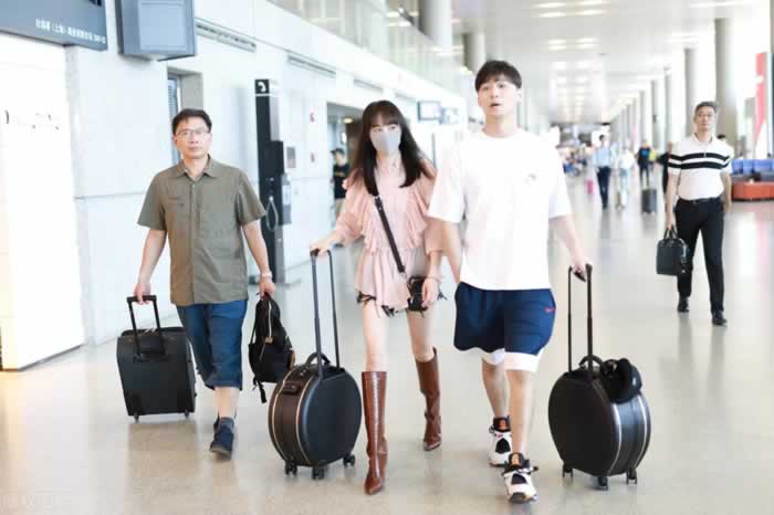 爱上不该爱的人，结局只能是伤痛(图1)